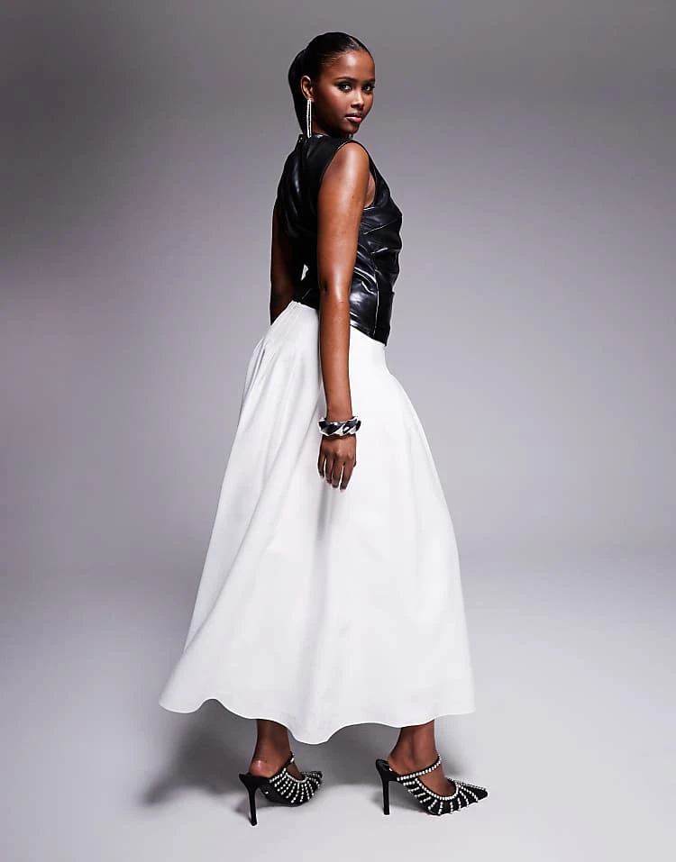 Forever New Contrast PU Maxi Dress In Monochrome For Women Black/ivory 6 Forever New Contrast PU Maxi Dress In Monochrome For Women Black/ivory - Image 4